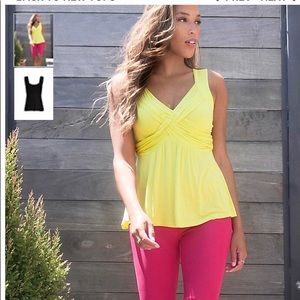 NWT Goddess Tank in starfruit (yellow) NY&Co.